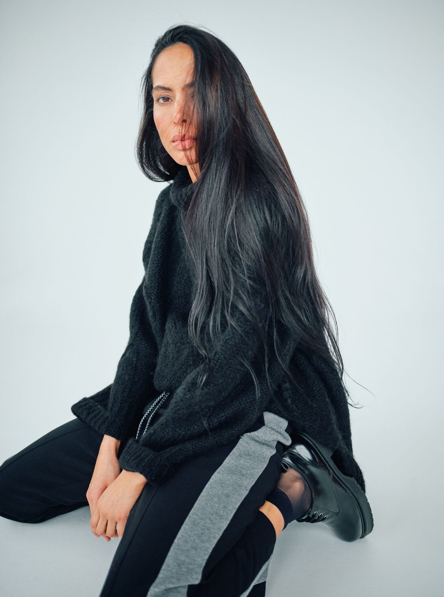 Modelshot / Black / Detail